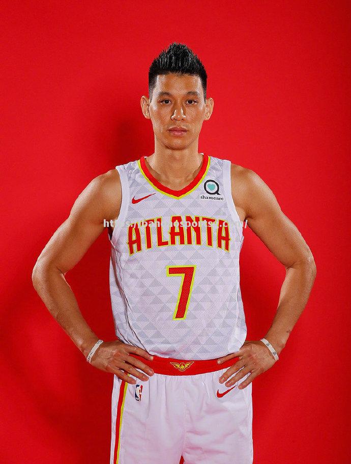 林书豪成为NBA最年长最年轻一周连两次刺激大爆发